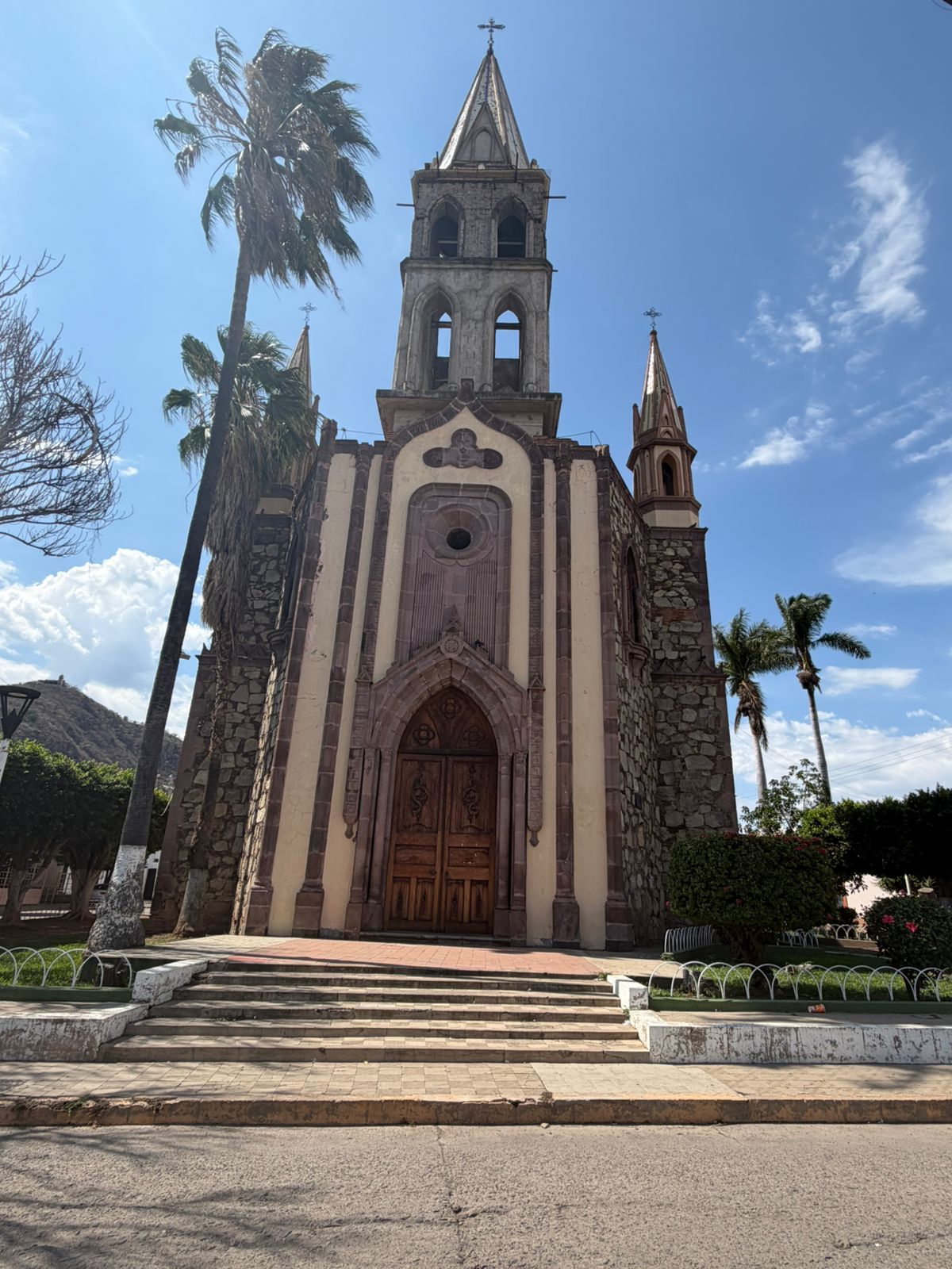 Fachada de Iglesia La Purisima